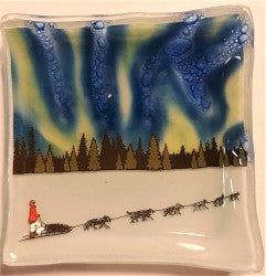 Northern Lights Lake Dish