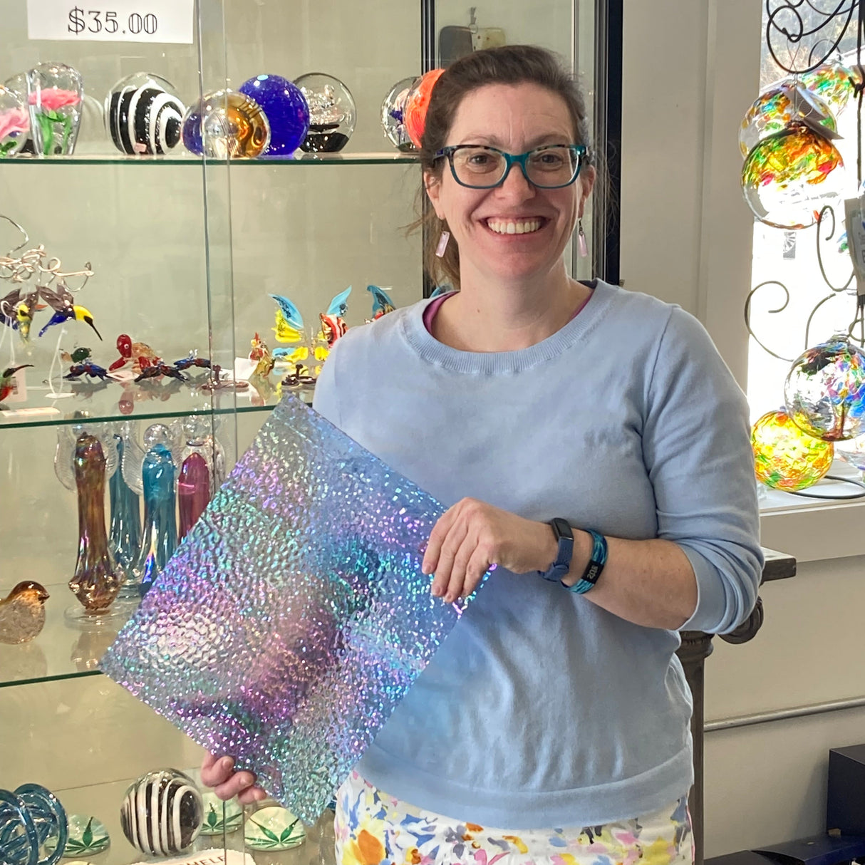 Pale Blue Hammered Iridescent