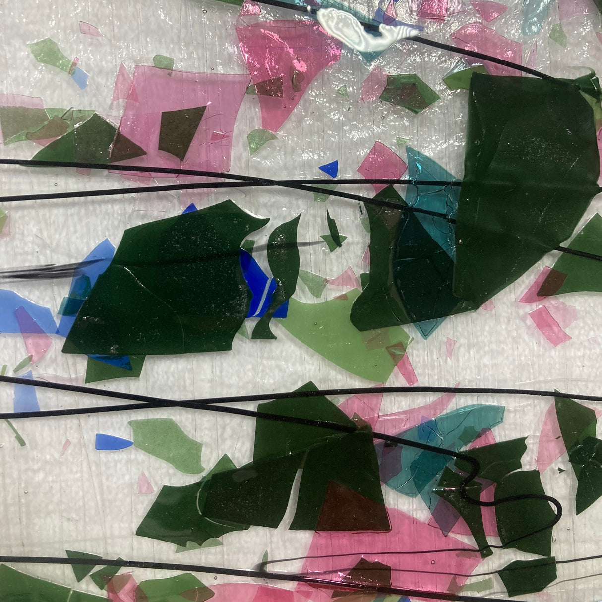 90 COE Clear w/ Bl, GR, Aqua, Pink Frac & Stream_7