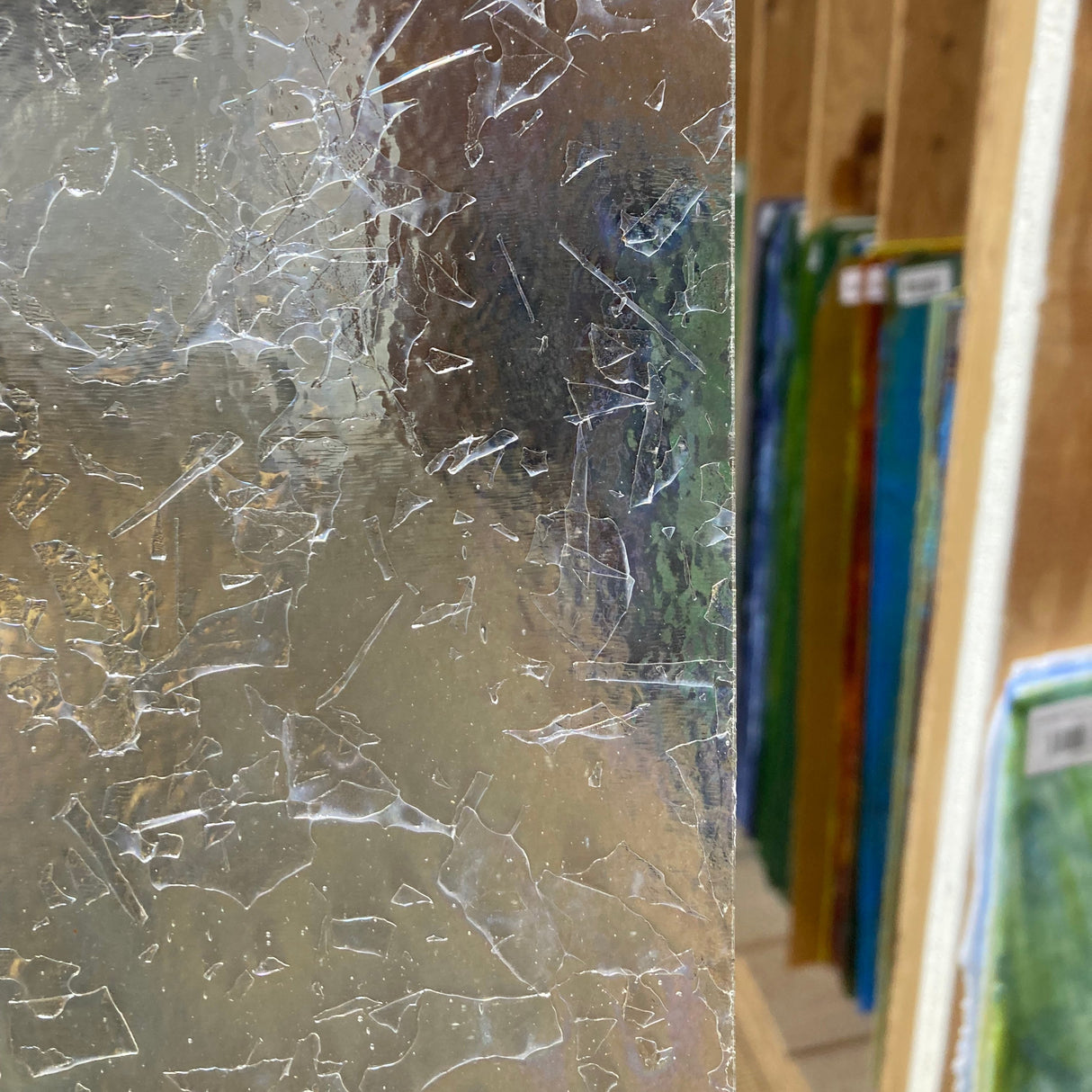 90 COE Clear w/ Clear Fractures Irid_4