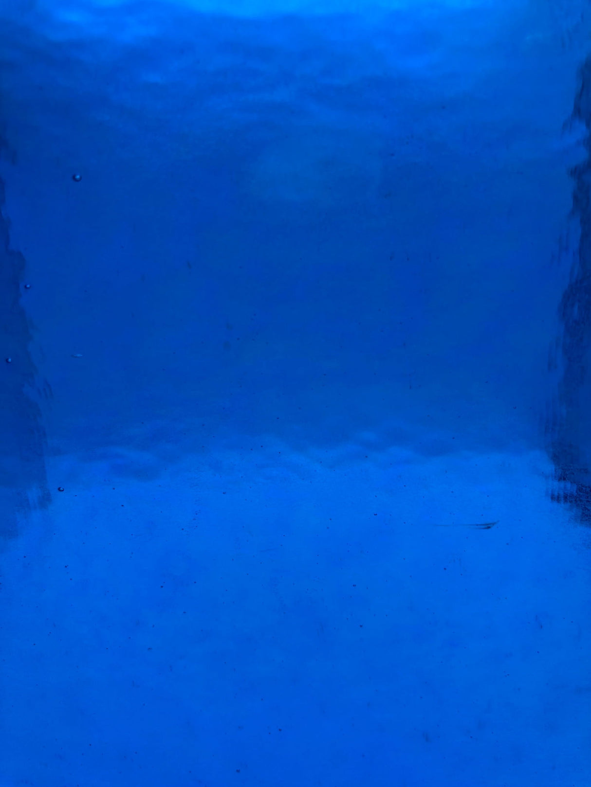 90 COE True Blue Irid - Stained Glass Express