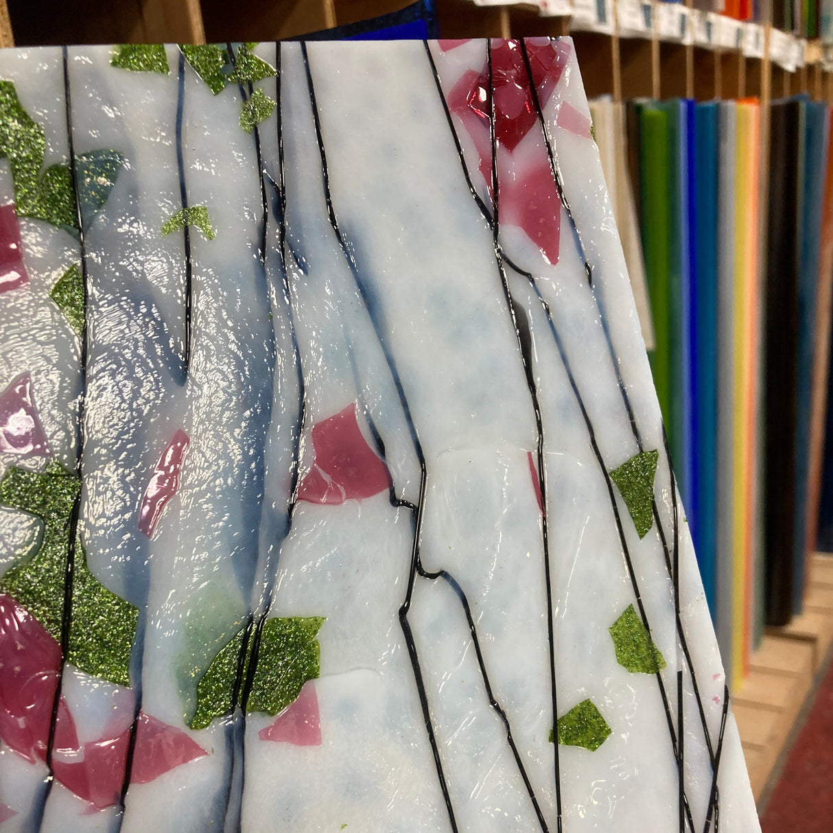 90 COE White w/ Green, Pink Fractures & Black Streamers_6