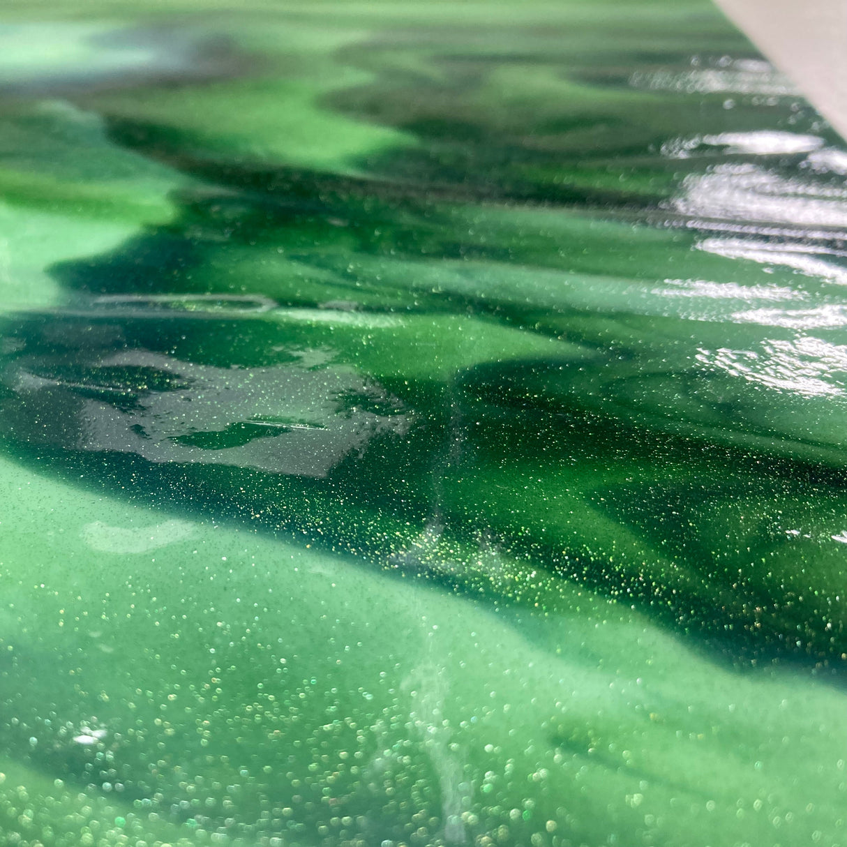 90 COE Mint Opal, Dark Forest Green Single-Rolled