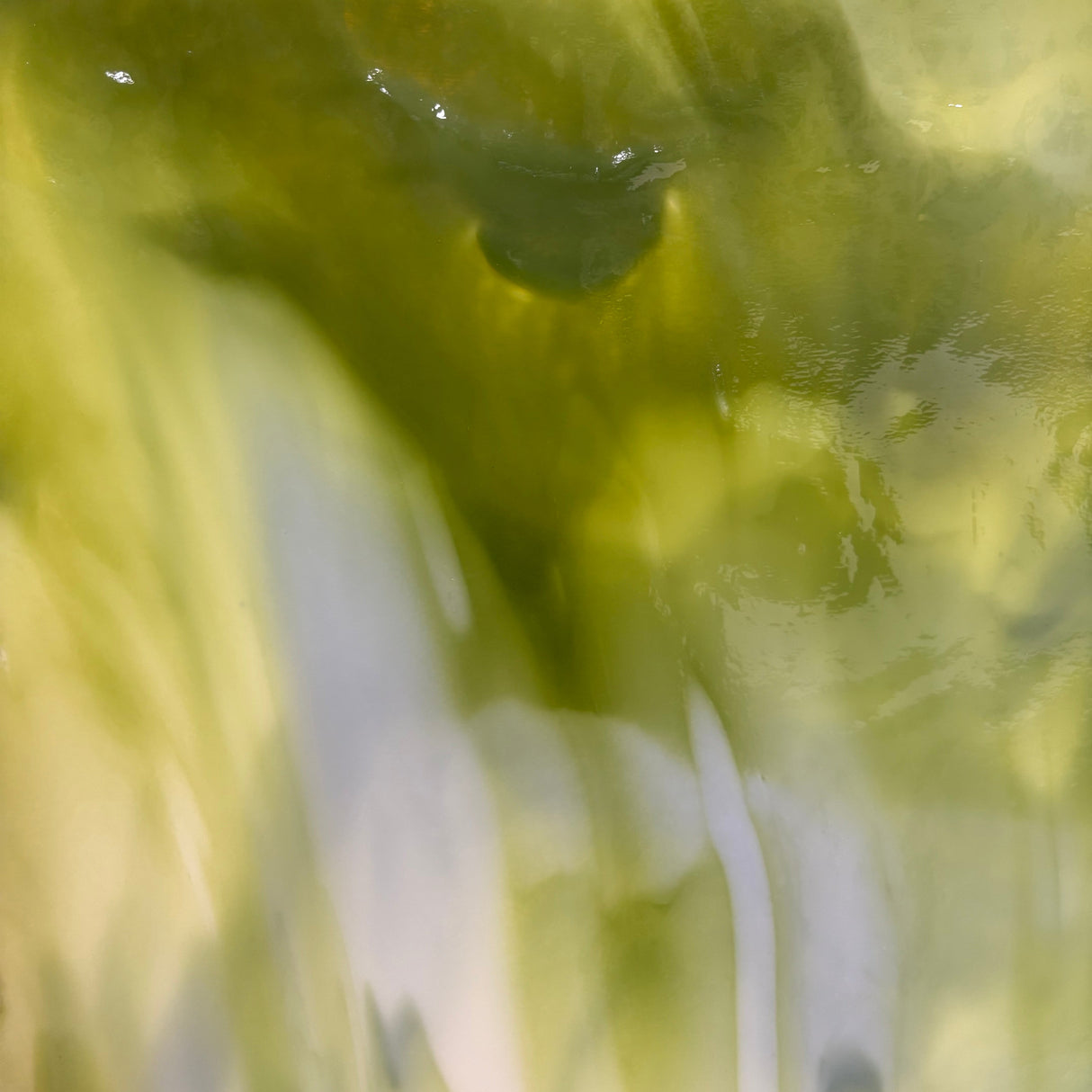 96 COE Fern Green, White Streaky