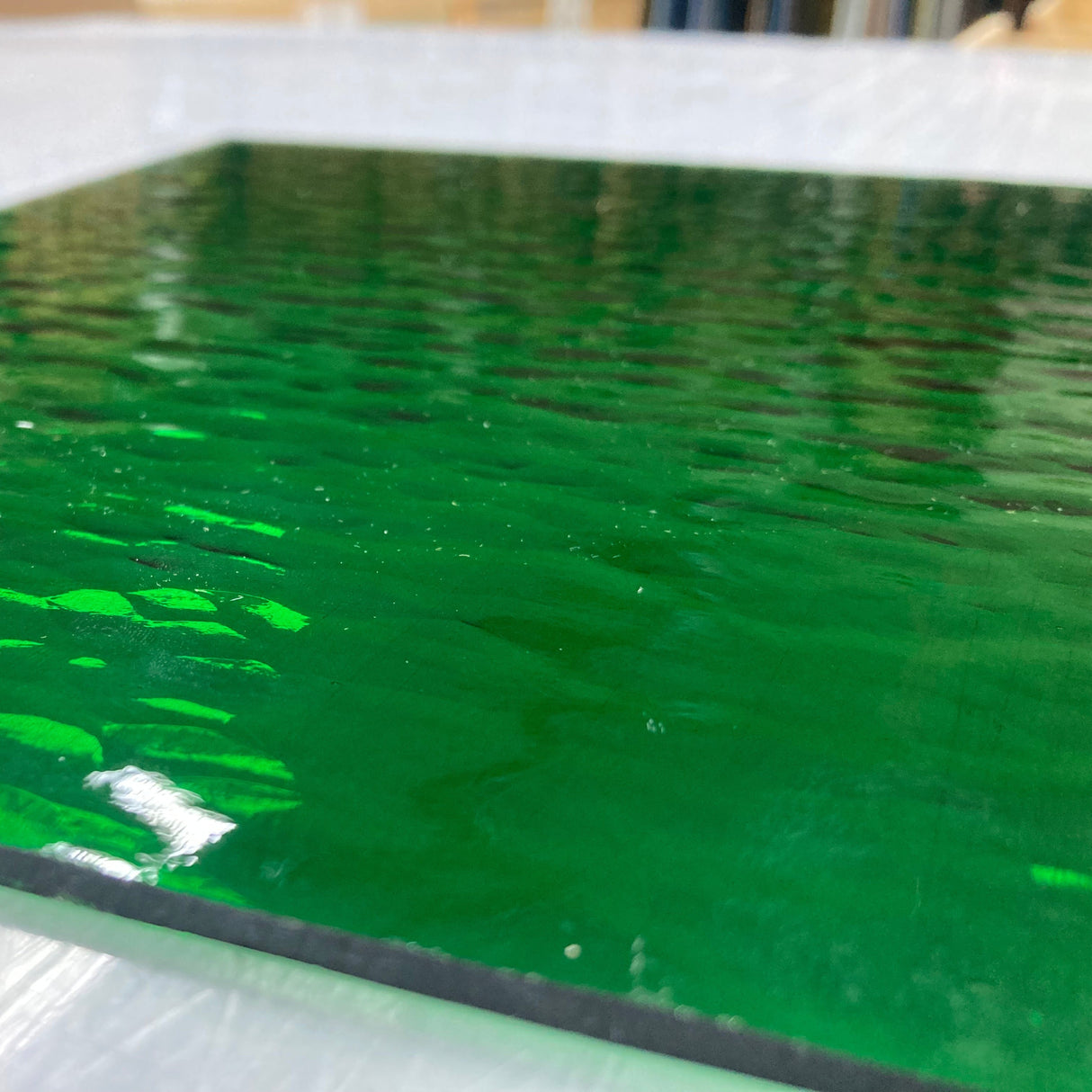 96 COE Medium Green Hammered