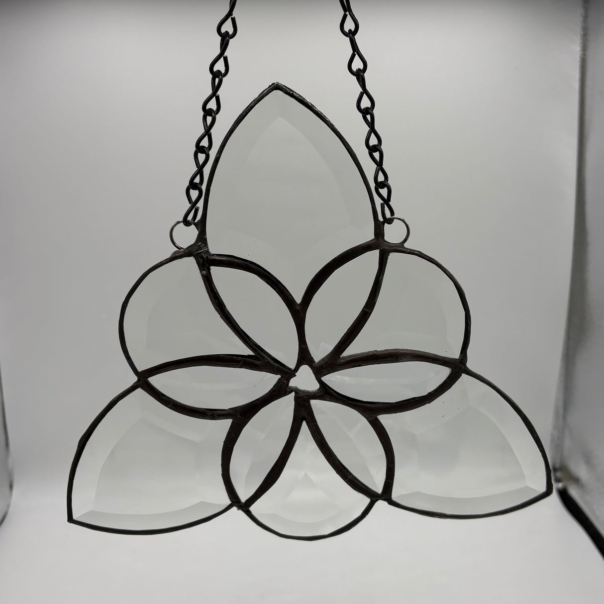 Bevel Cluster Celtic Tri-Circle