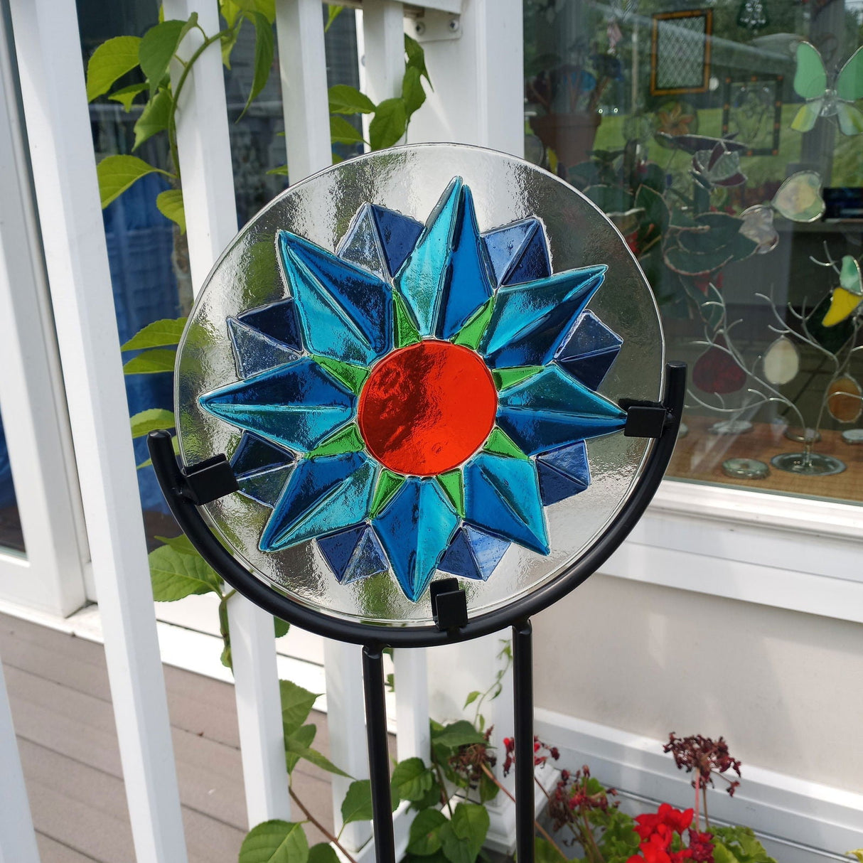Fun Day Out Fused Glass Mandala 7/20 Afternoon - Stained Glass Express