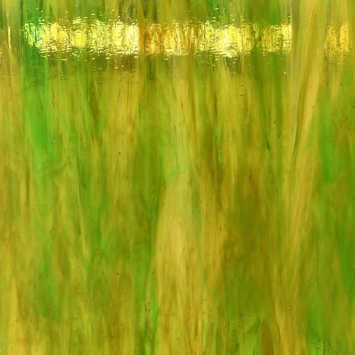 Green, Amber and White Wispy