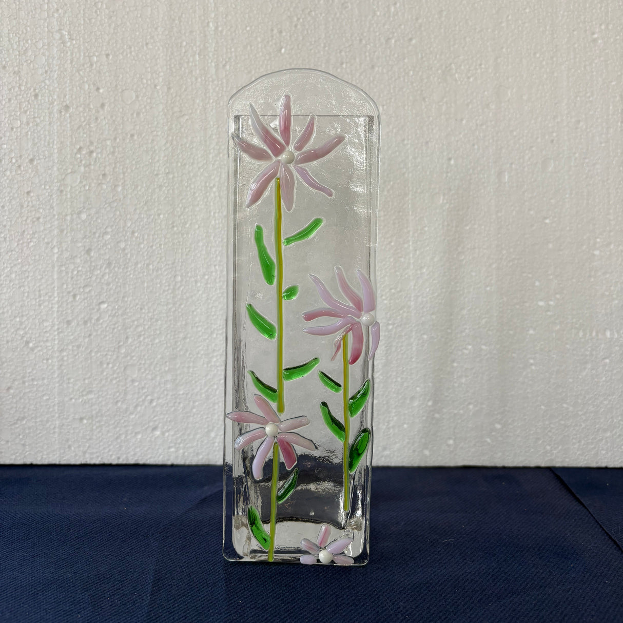 Vase Sailboat or Flowers 8"