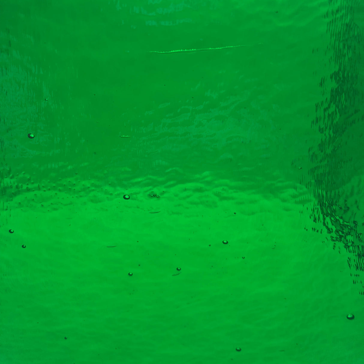 Kelly Green Transparent Bullseye glass