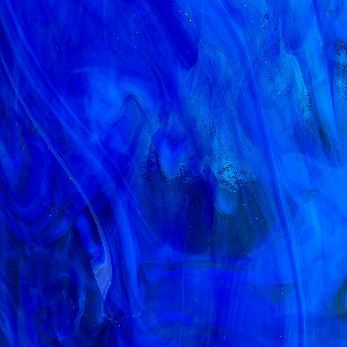 Light Blue with Dark Blue and White Wispy