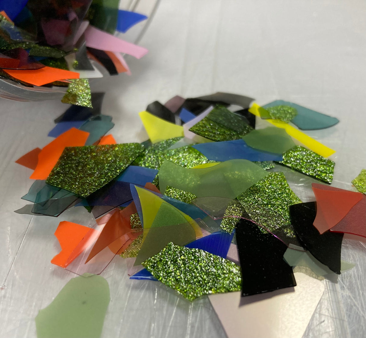 90 Coe Confetti Mini Mix 8oz Jar