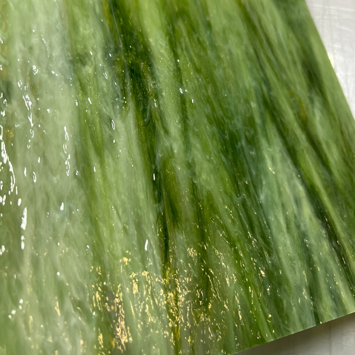 96 COE Congo Pearl Opal