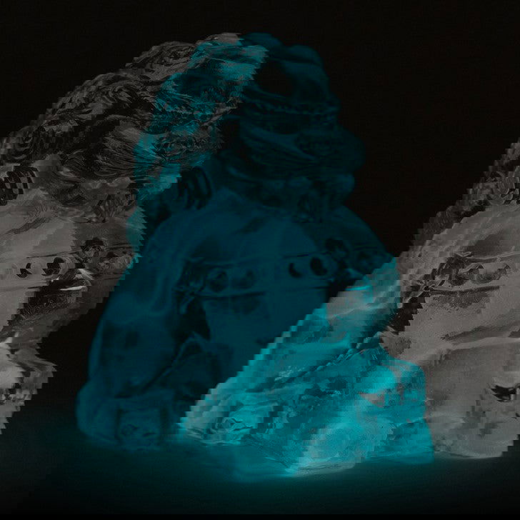 Paperweight Foo Dog White Glow - Stained Glass Express