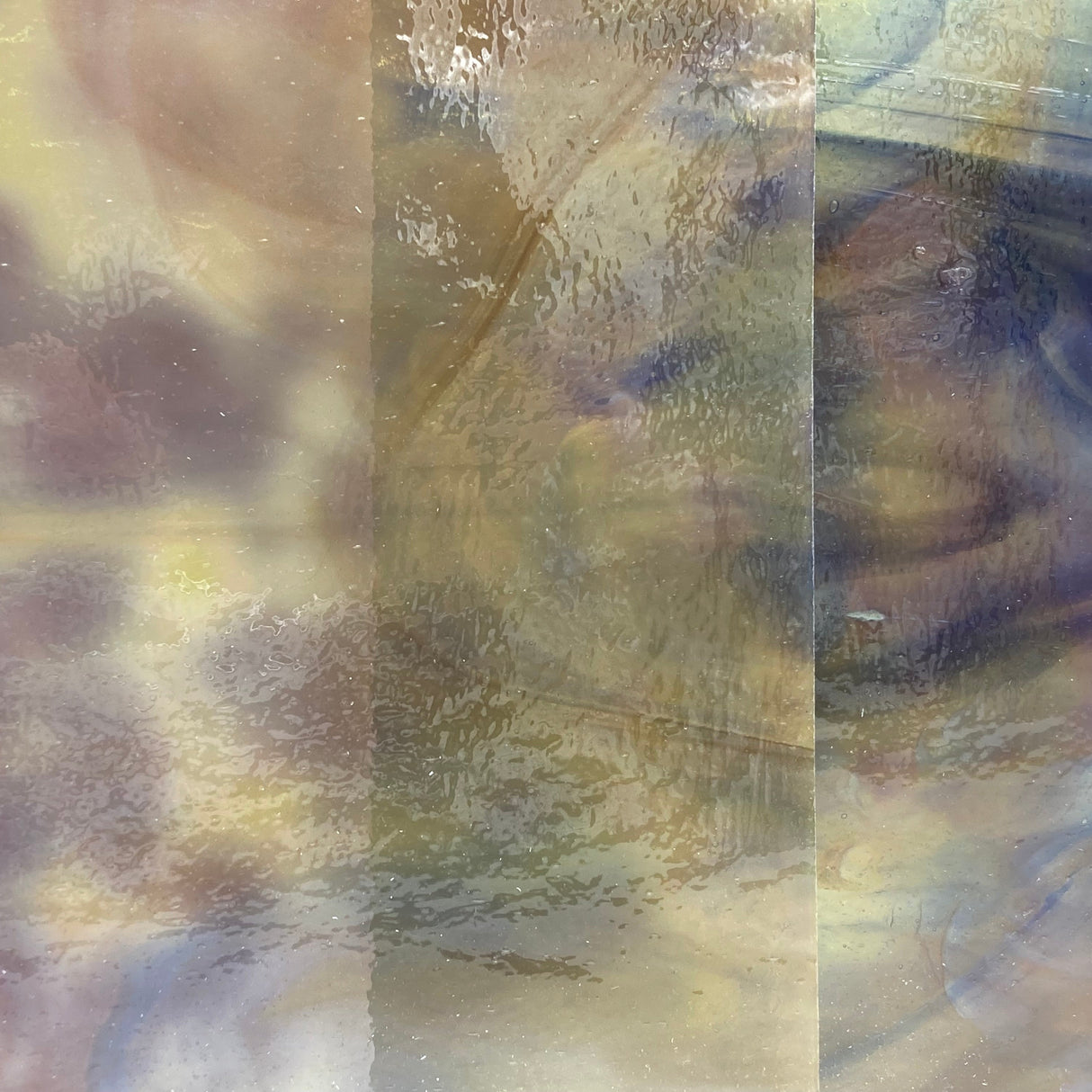 Yellow with Deep Purple True Dichro