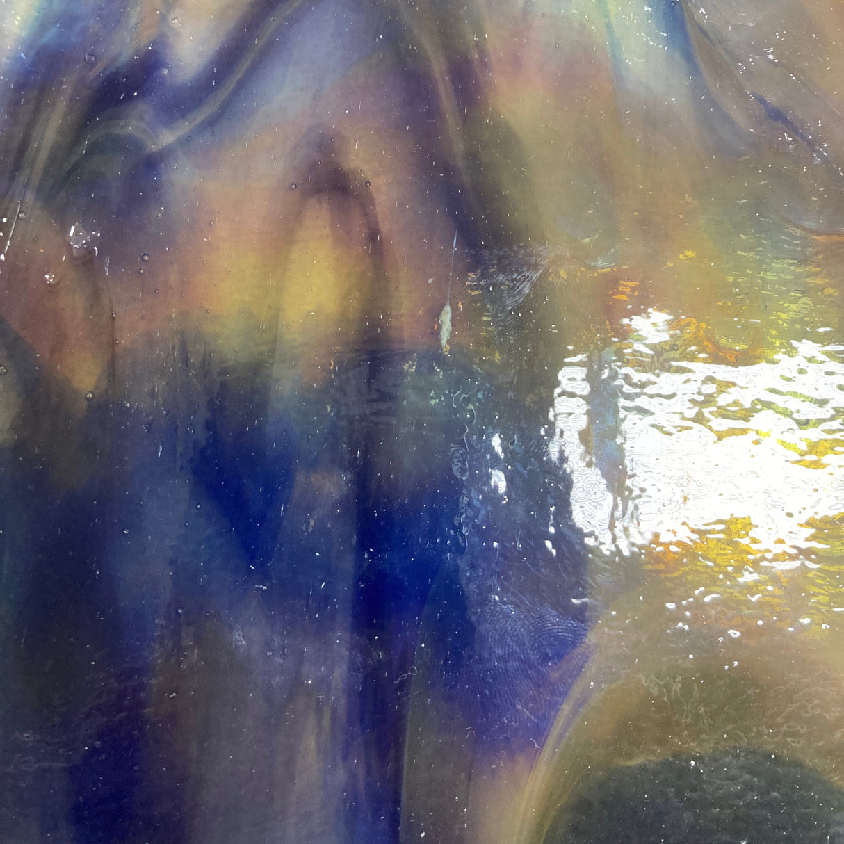 Yellow with Deep Purple True Dichro