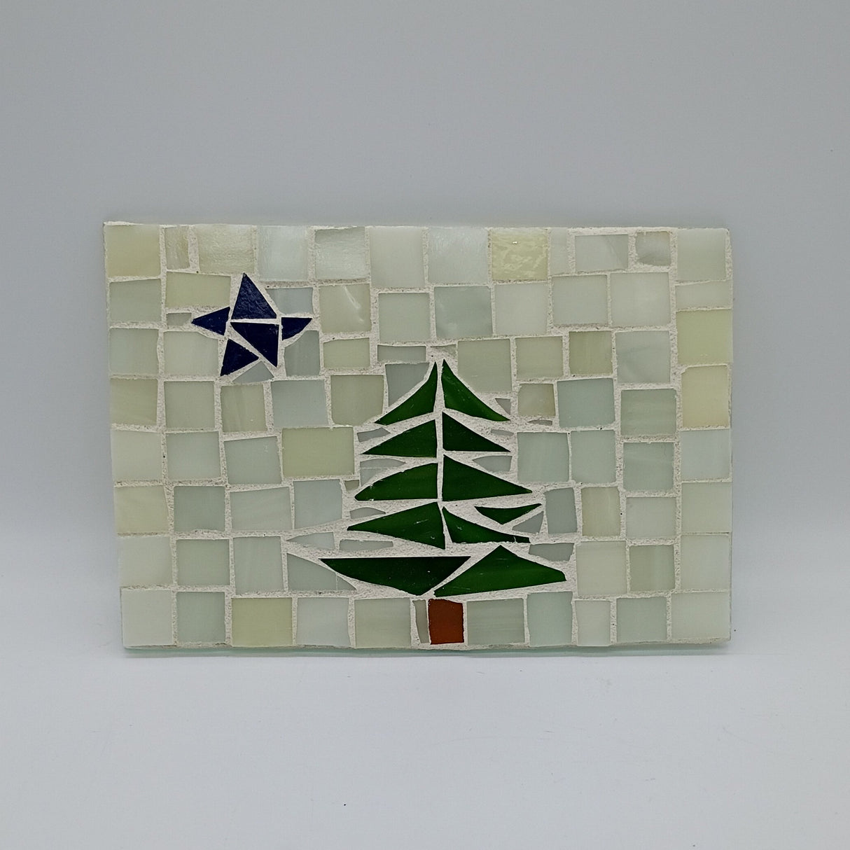 fun day out mosaic: Maine flag