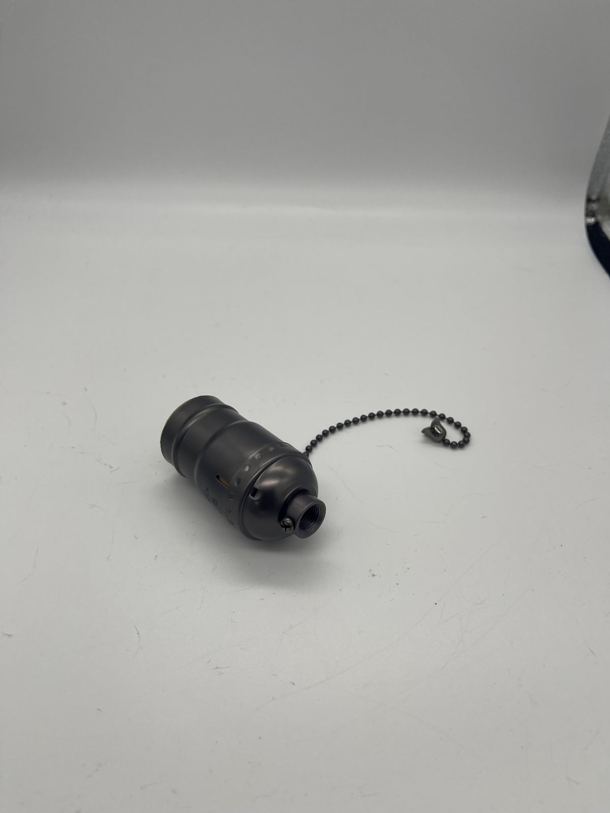 SOCKET, PULL CHAIN