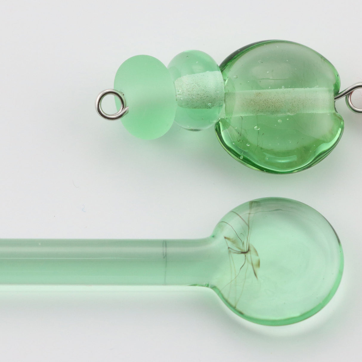 104 Coe Rod Bottle Glass