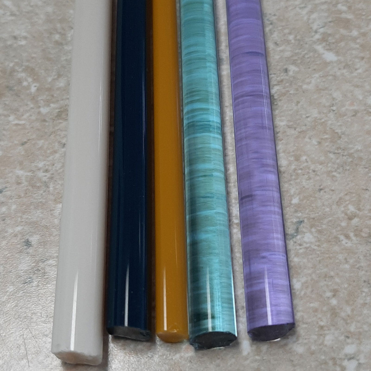 33 COE Rod Liquid Sunshine Pack – Stained Glass Express