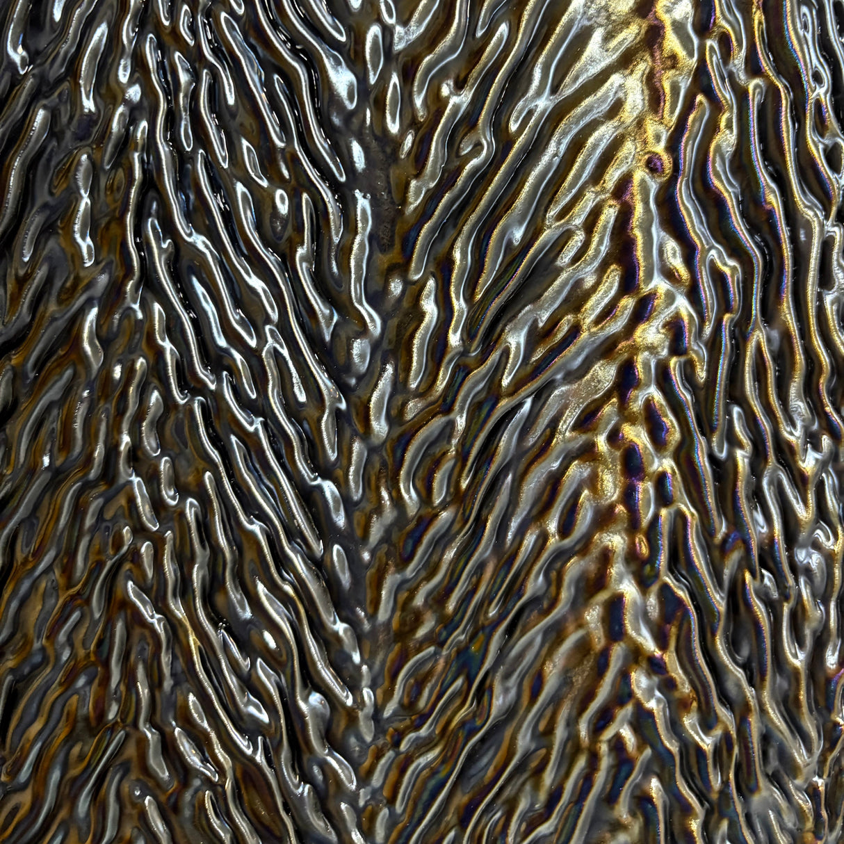 90 COE Black Herringbone Irid_5