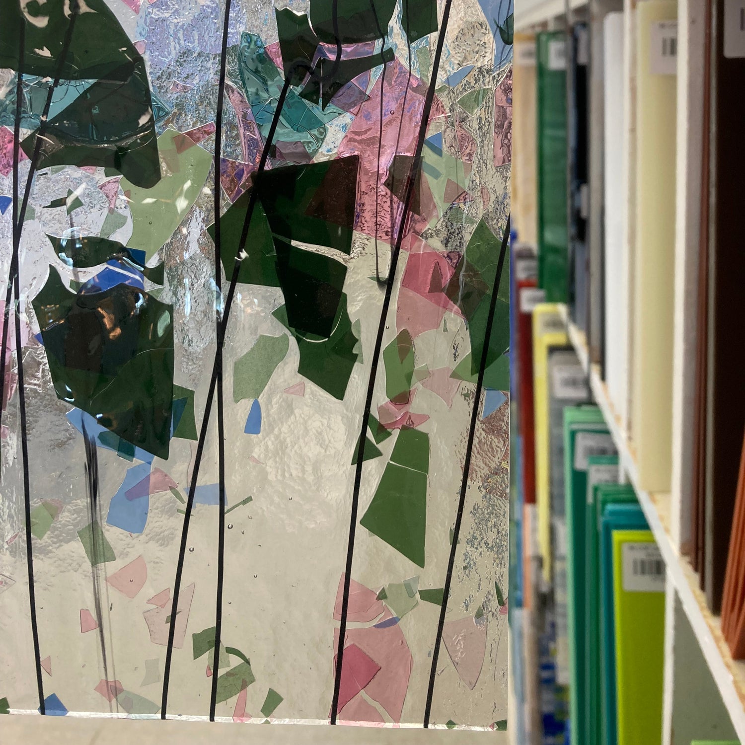 90 COE Clear w/ Bl, GR, Aqua, Pink Frac & Stream_6