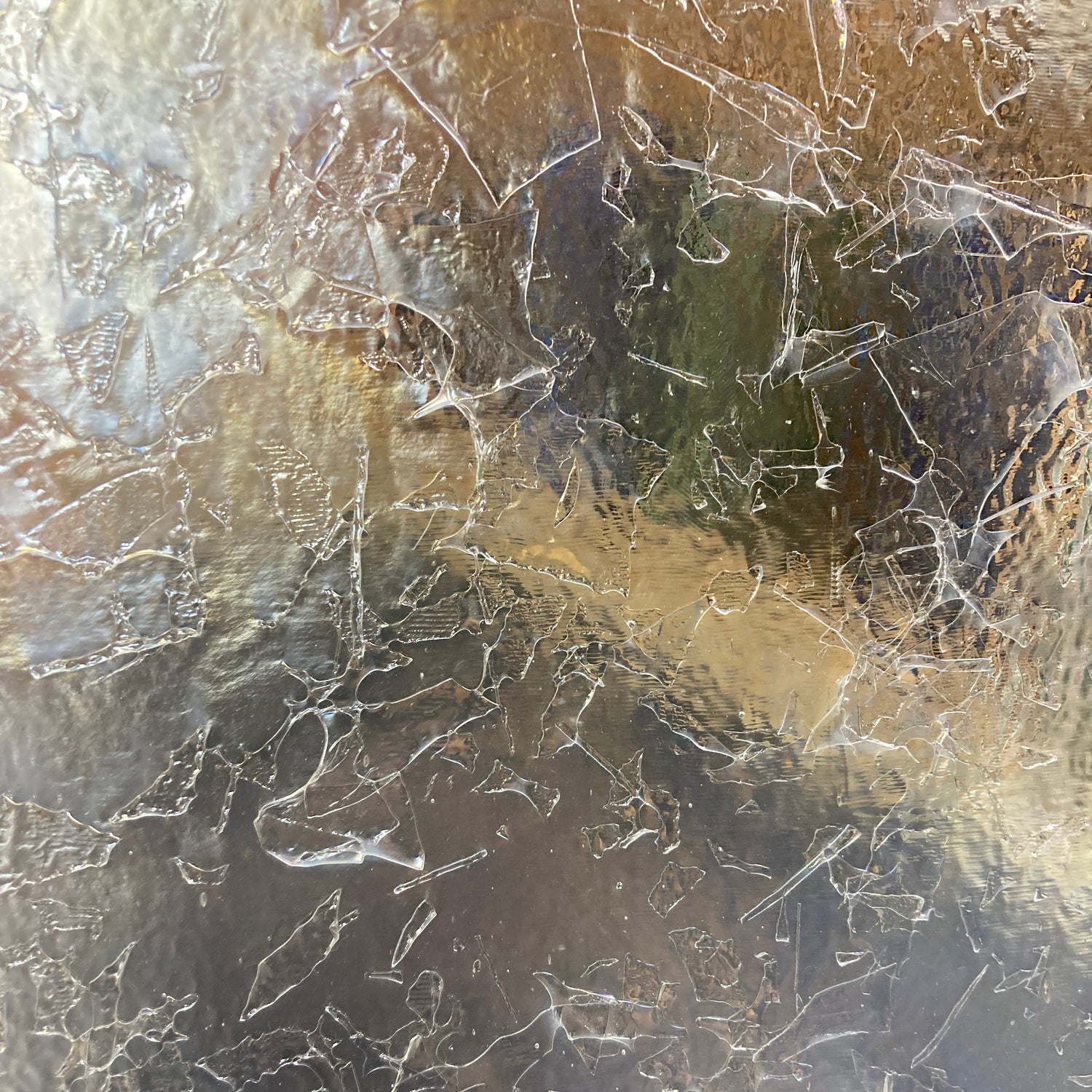 90 COE Clear w/ Clear Fractures Irid_3