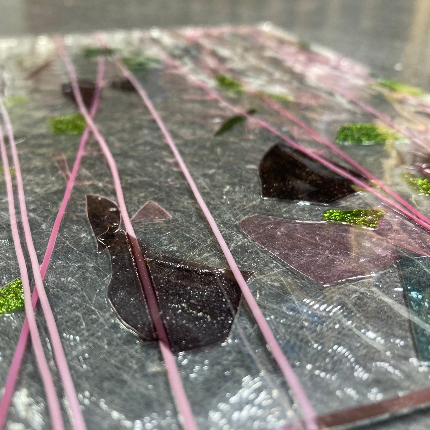 90 COE Clear w/ Multicolor Fractures_2