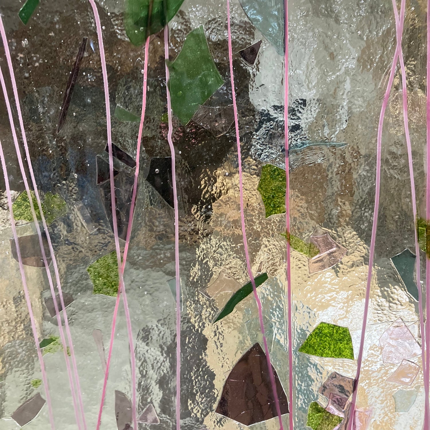 90 COE Clear w/ Multicolor Fractures_7