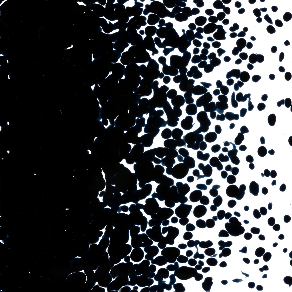 90 Frit Opal Medium Blue Black