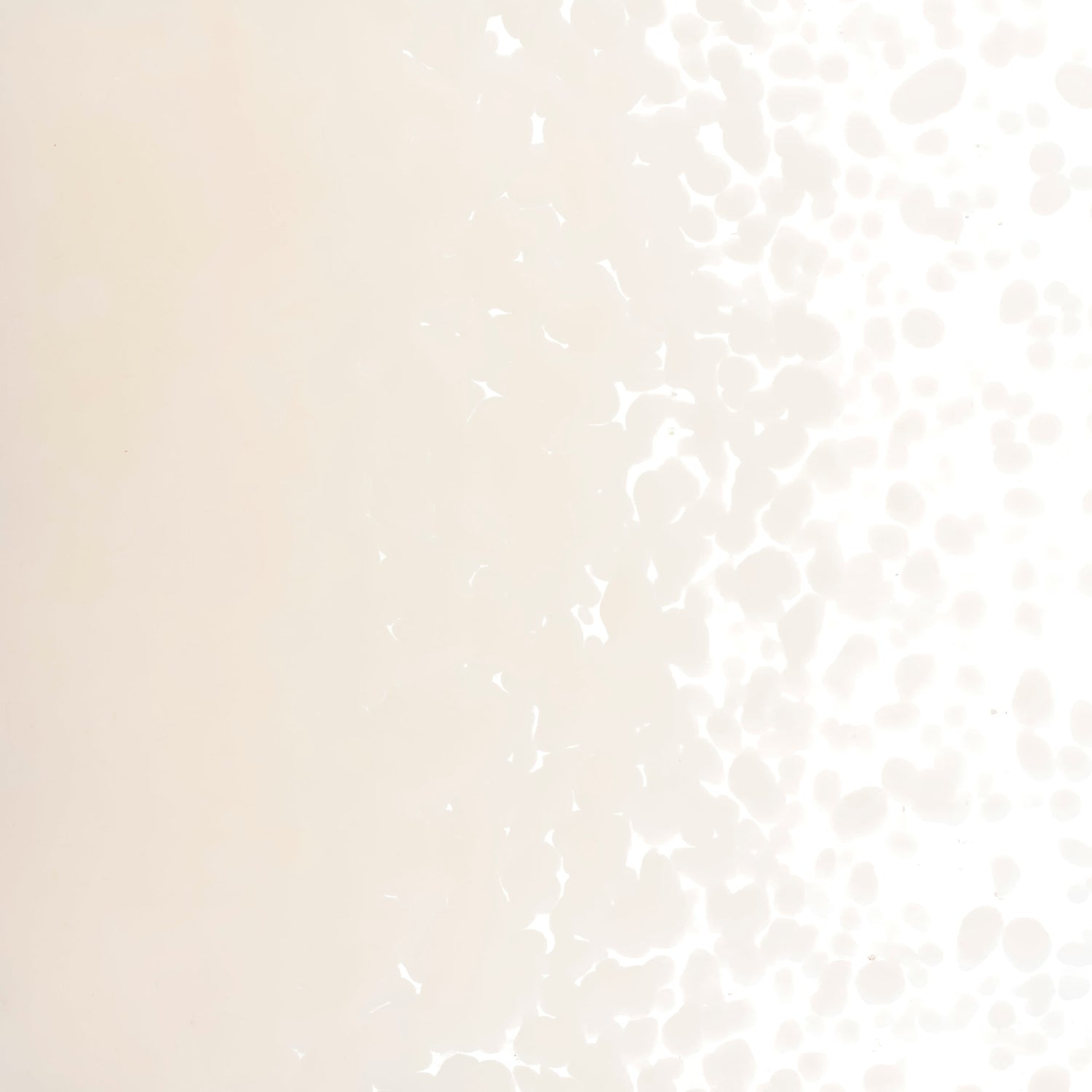 90 Frit Opal Medium Light Peach Cream