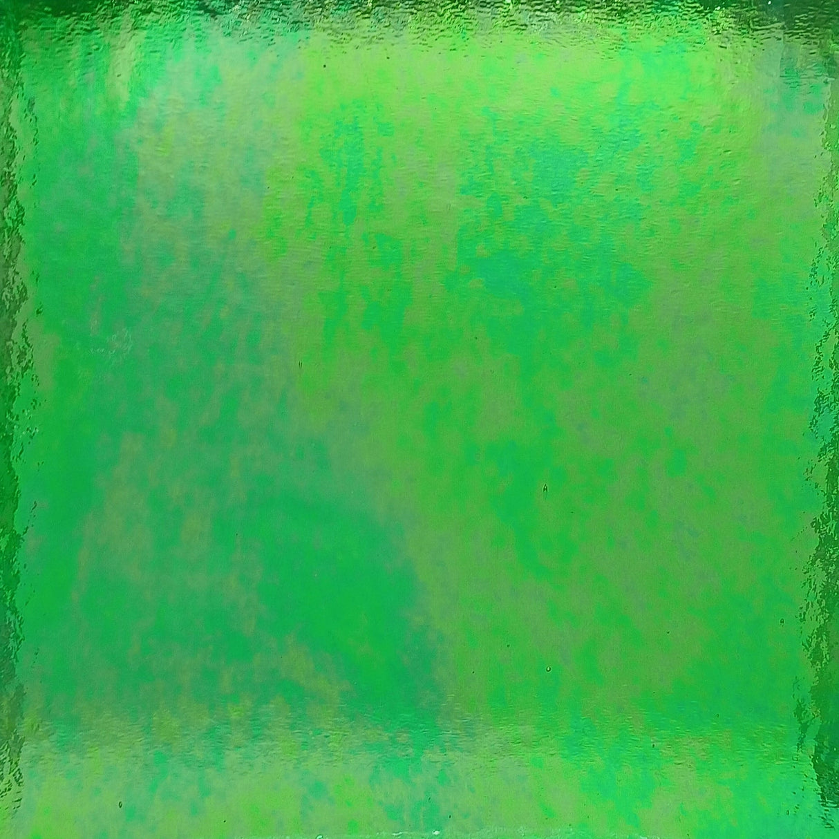 96 COE Garden Green Luminescent