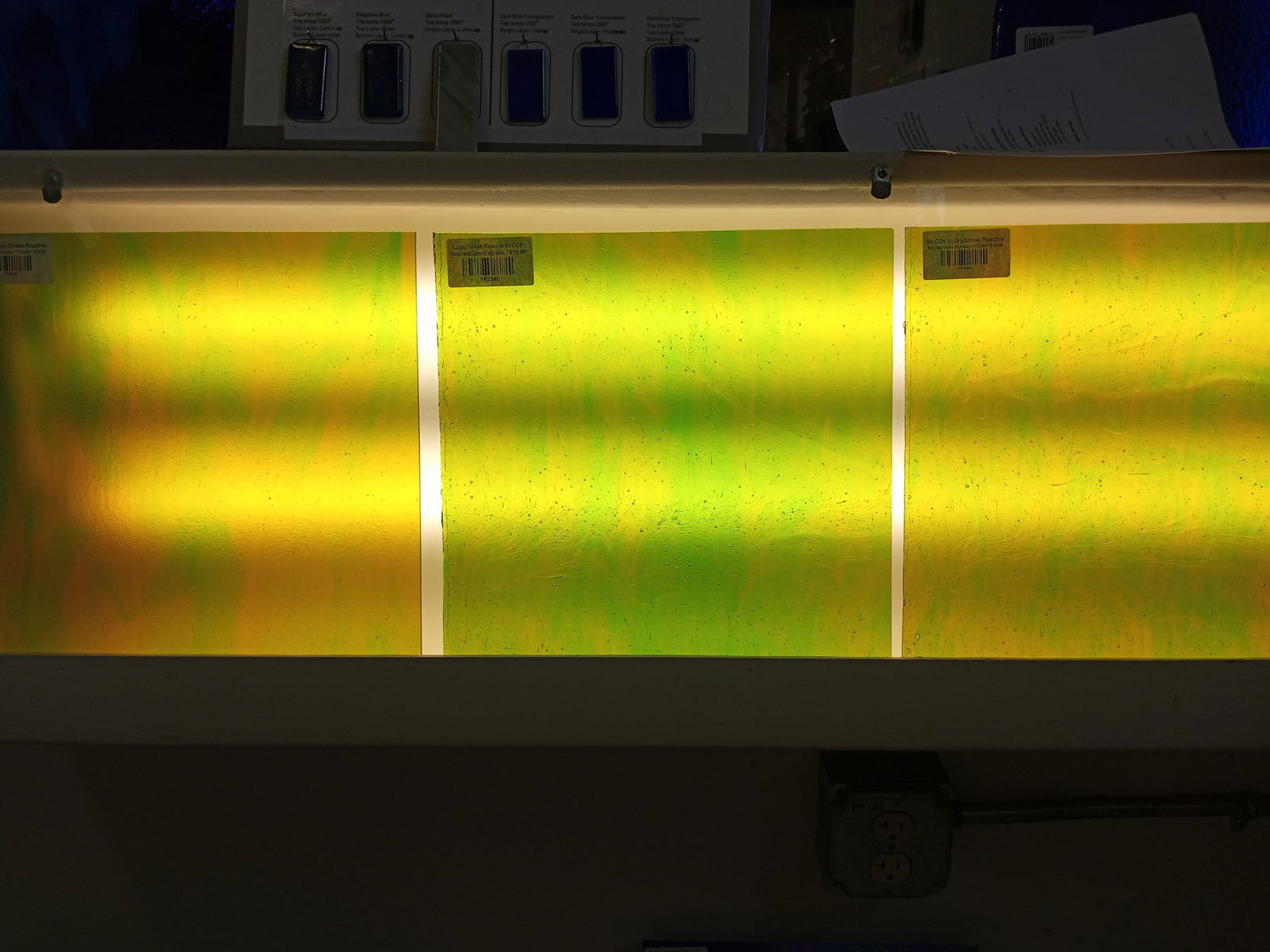 96 COE Lucky Streak Reactive - Stained Glass Express 