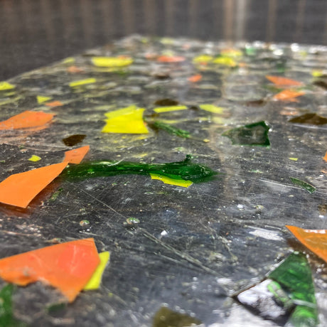 Green, Yellow, Orange Fractures on Clear