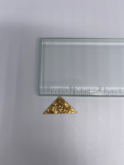 BRASS FILIGREE CORNER