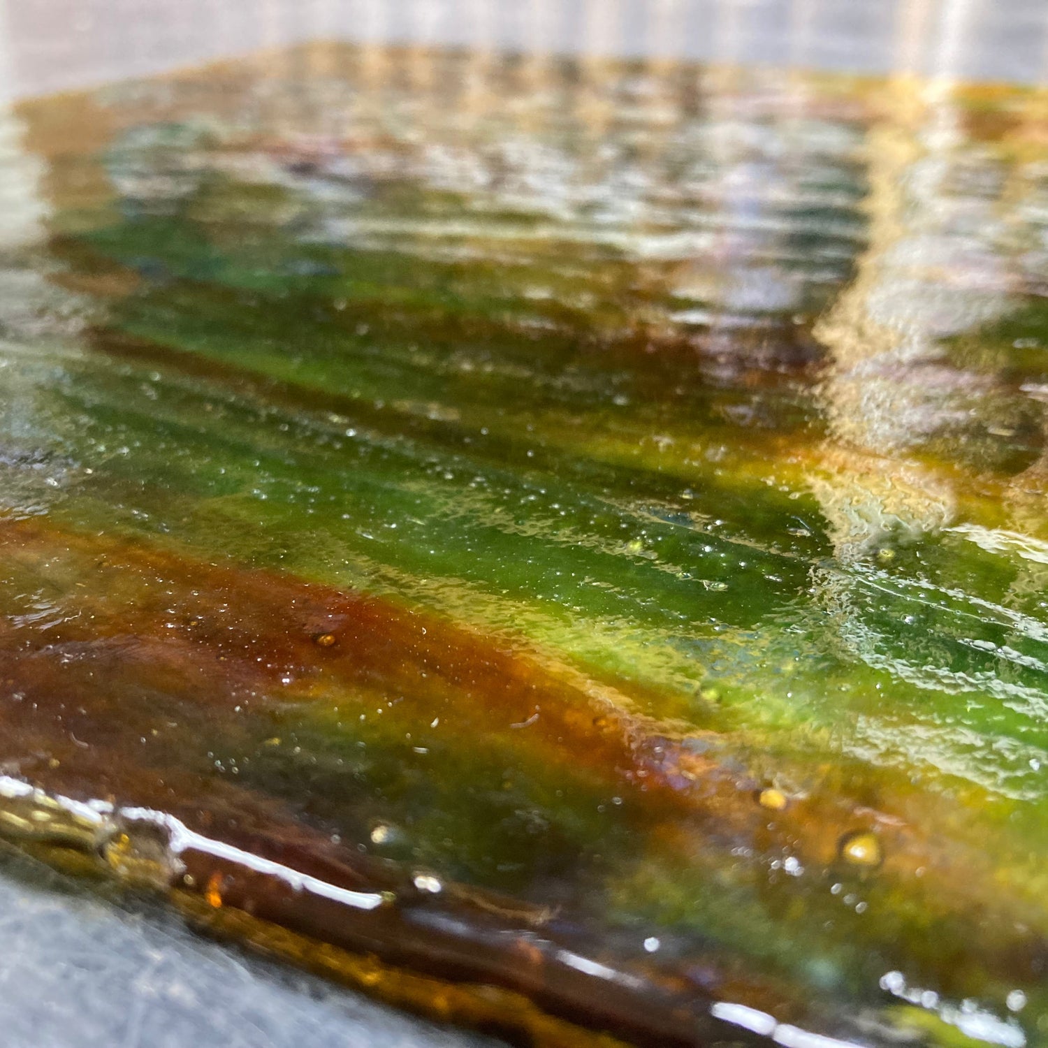 Silver Yellow Ice, Green, Red Stipple