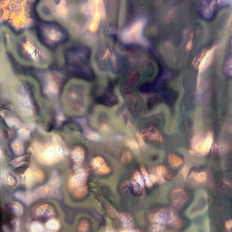 White and Manganese Purple Oceana