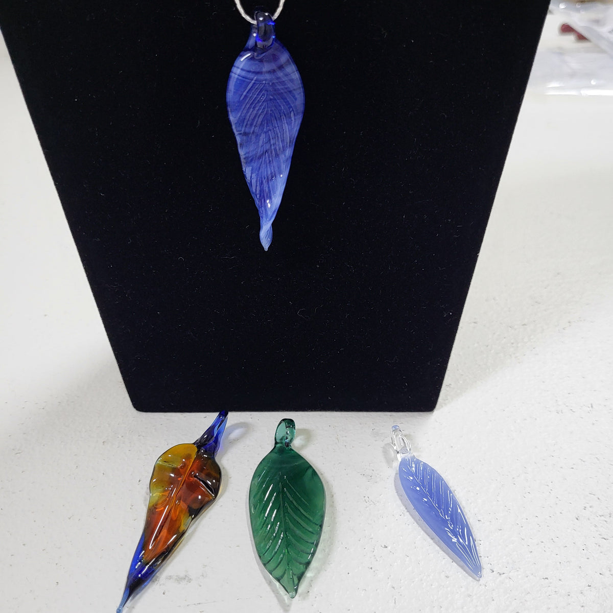 Fun Day Out Feather Pendants - Oct 31